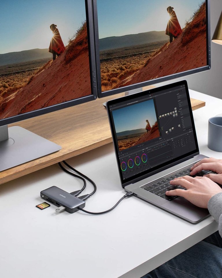 Anker &lt;b&gt;553&lt;/b&gt; USB-C Hub (8-in-1)