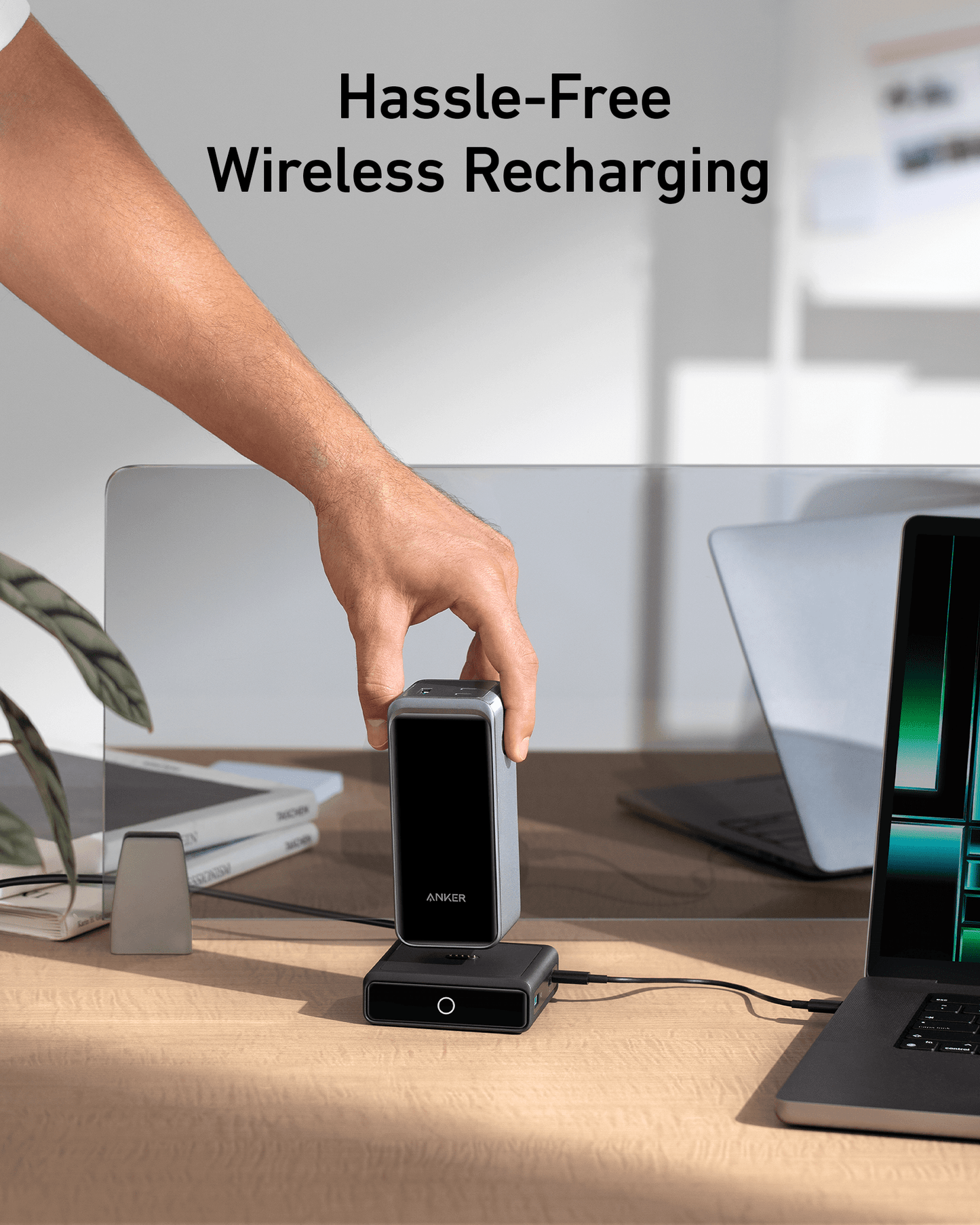 Anker Prime 20,000mAh Power Bank (200W) + Anker 100W Charging Base for Anker Prime Power Bank